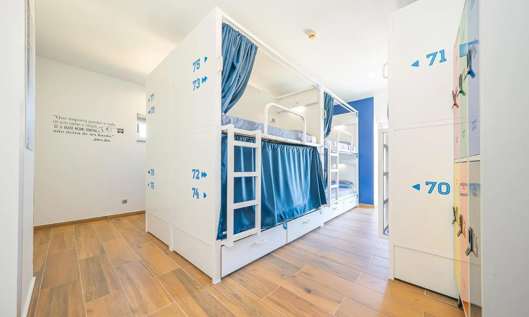 Hostel Supremo Armacao de Pera 0*,